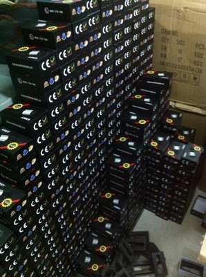 廠家直銷汽車節(jié)油器 負離子凈化器與穩(wěn)壓器的節(jié)能動力提升解決方案