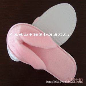 柏美軒廠家直銷 專注酒店拖鞋與毛巾人字拖的專業(yè)供應商